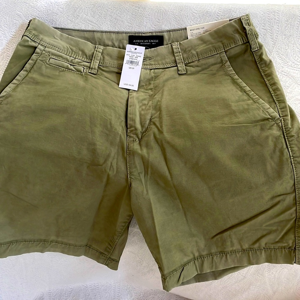 American Eagle Mens shorts